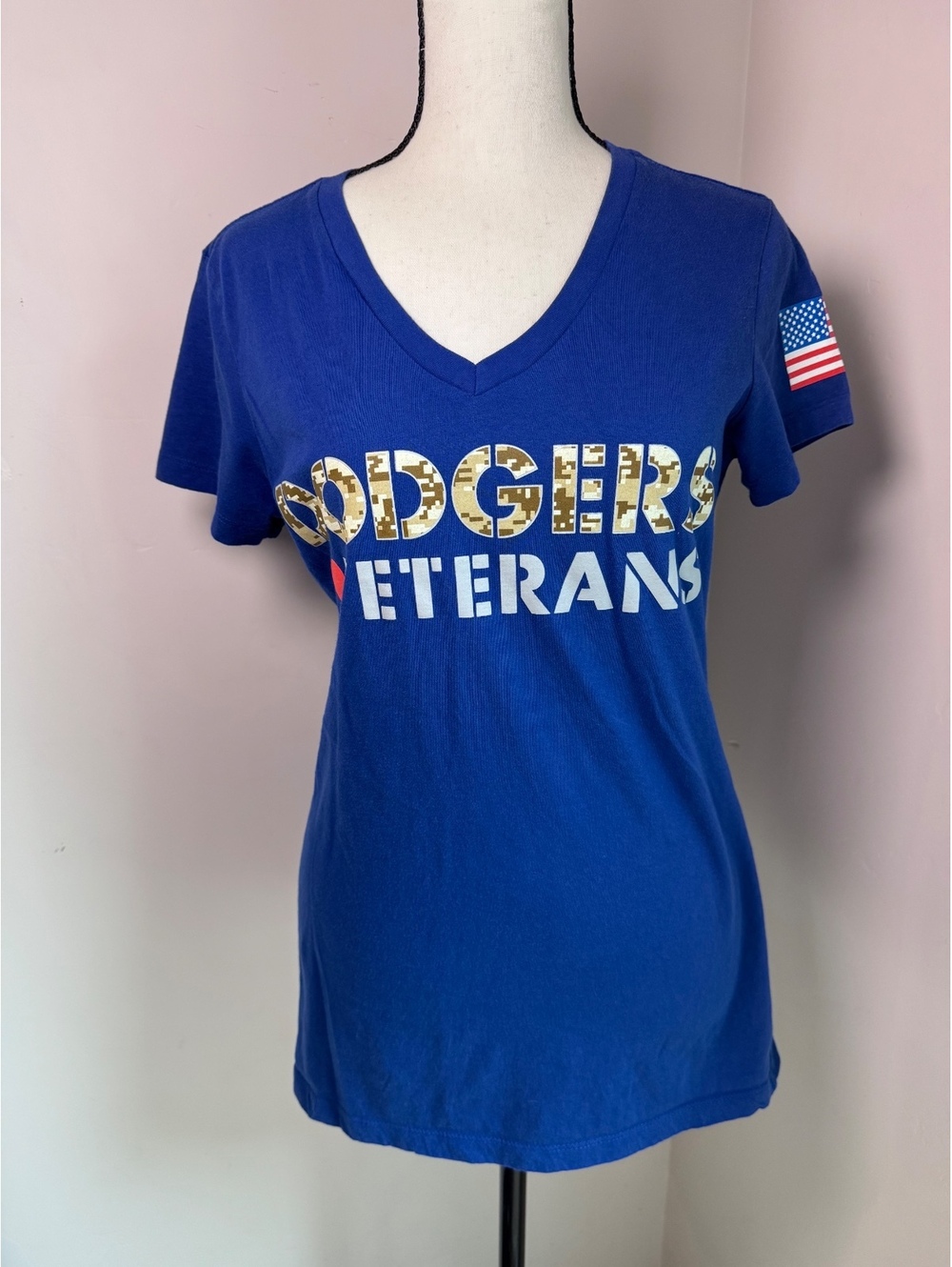 Blue Dodgers Veterans Women's Short Sleeve V-Neck T-Shirt, Size S